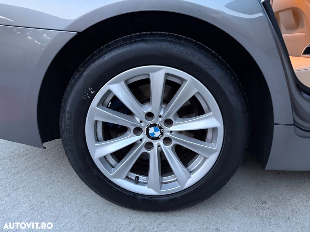 BMW Seria 5 518d Aut. - 15
