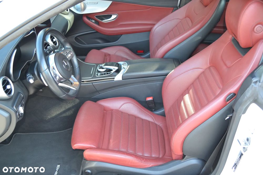 Mercedes-Benz Klasa C 220 d Cabrio 9G-TRONIC AMG Line - 8