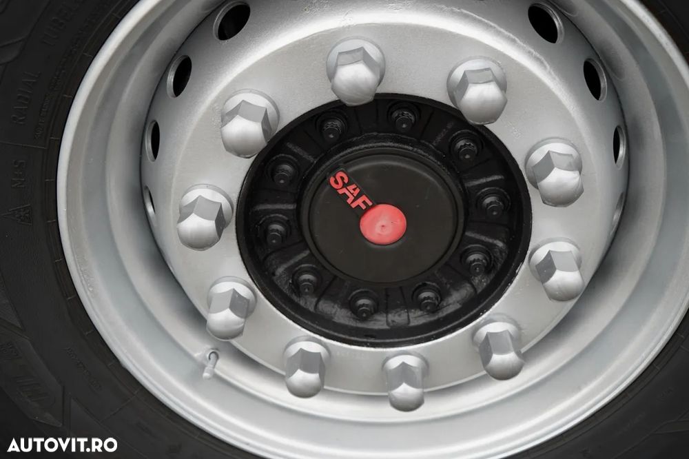 Wielton / CORTINĂ STANDARD / REMORCA DIN OȚEL - 9 M / AXĂ CULISANTĂ / SAF / ACOPERIȘ CULISANT / - 25