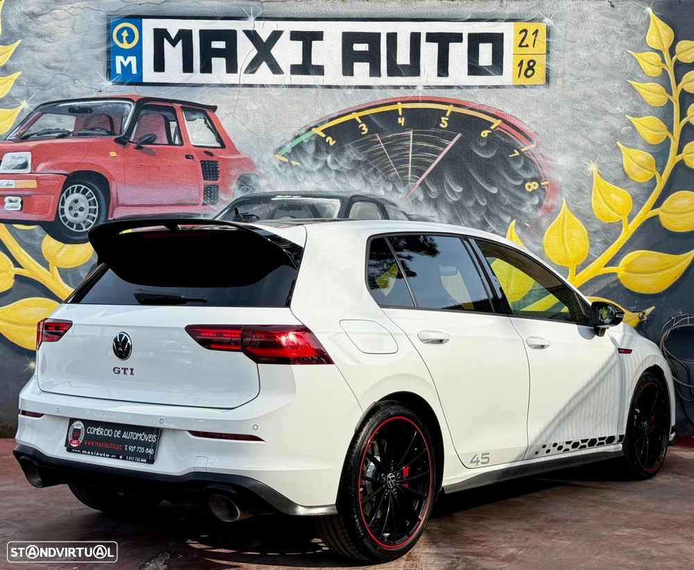 VW Golf 2.0 TSI GTI Clubsport 45 Years DSG - 27