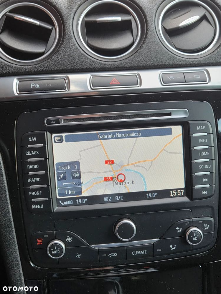 Ford S-Max - 18