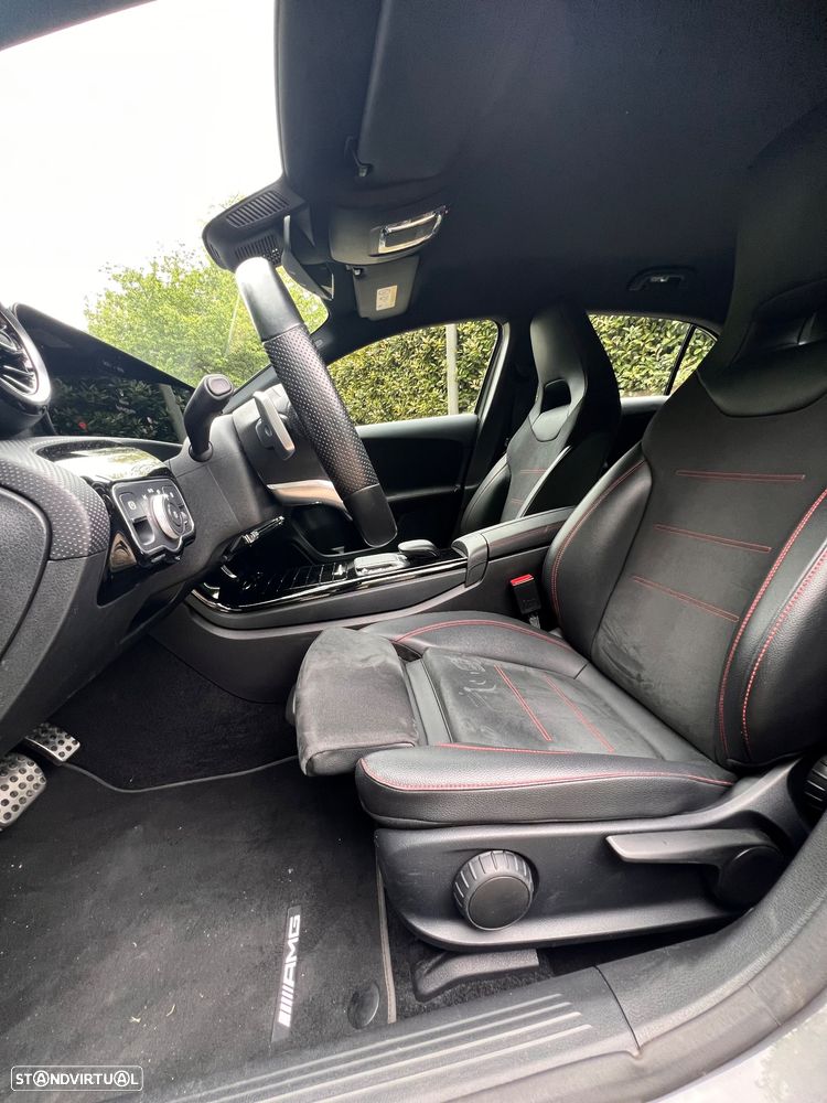 Mercedes-Benz A 250 e 8G-DCT AMG Line - 11