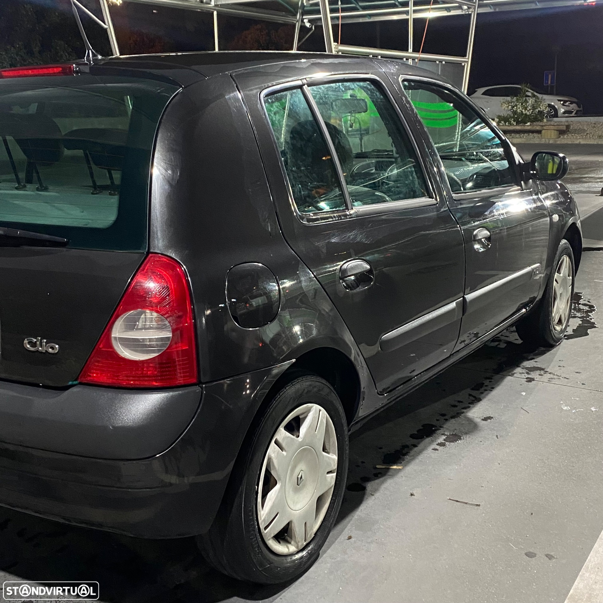 Renault Clio 1.2 Authentique - 5