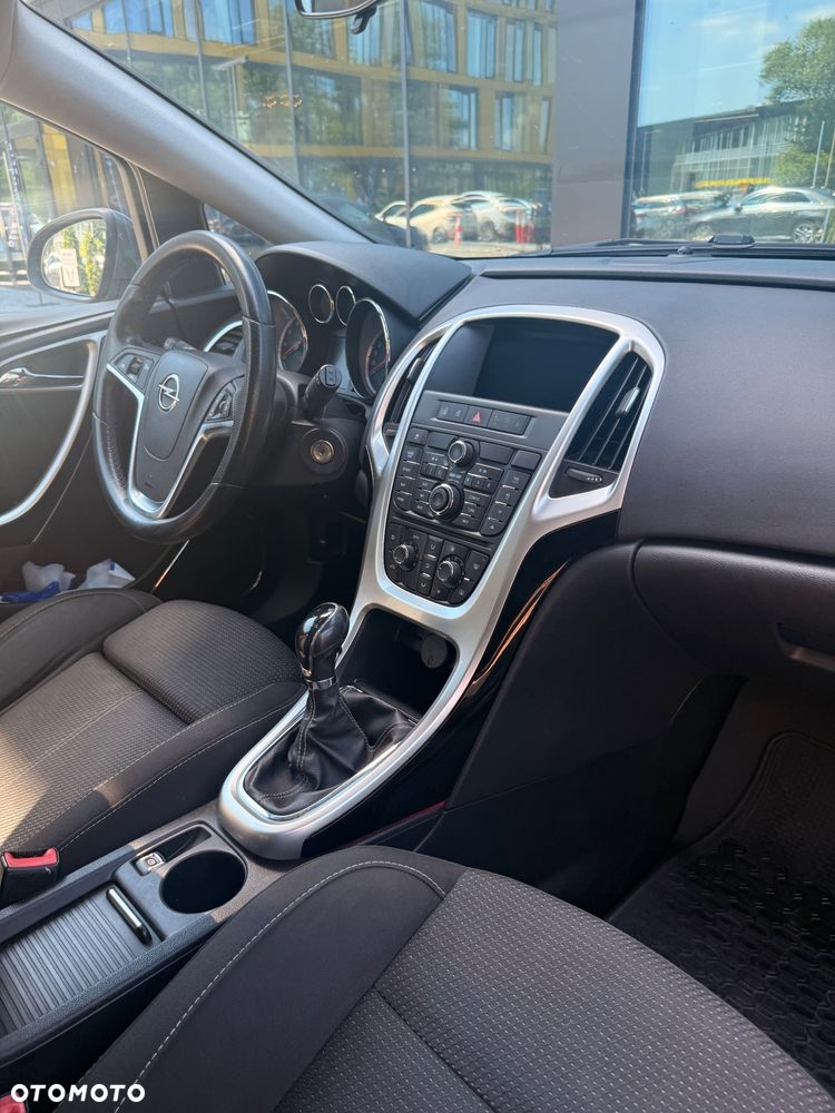 Opel Astra 1.4 T Cosmo - 7