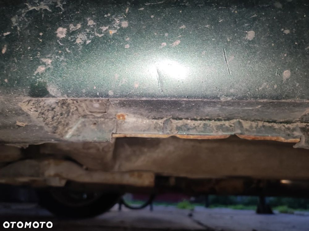 Subaru Impreza 1.6i 4x4 - 18