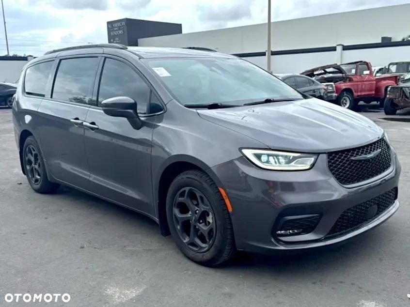 Chrysler Pacifica