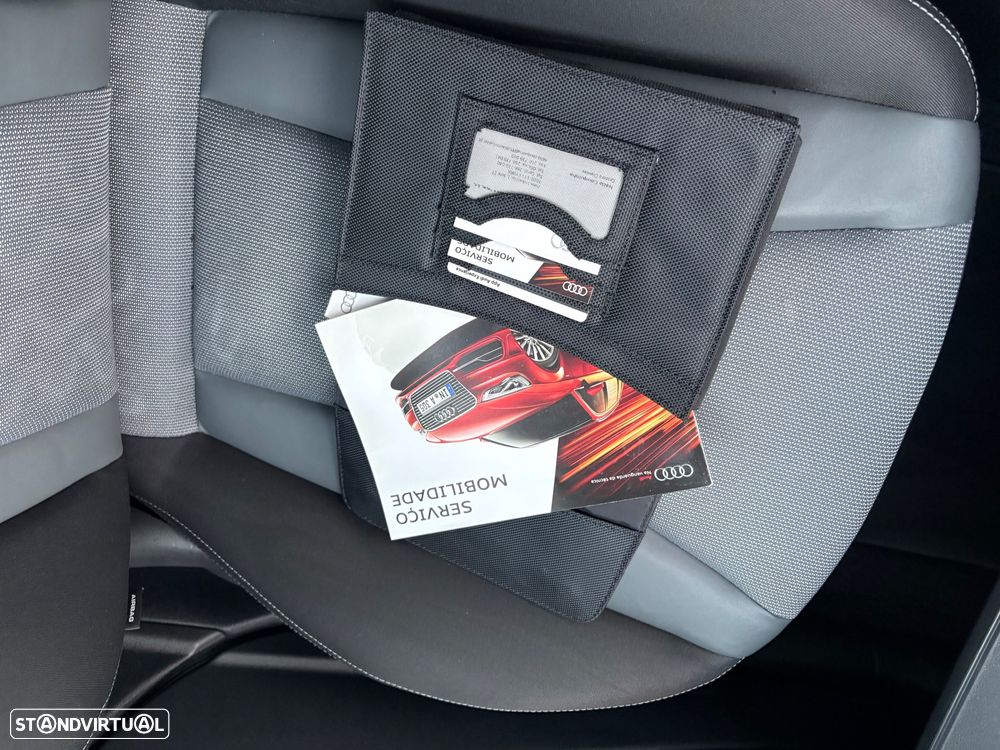 Audi A1 Sportback 1.6 TDI Sport S tronic - 24