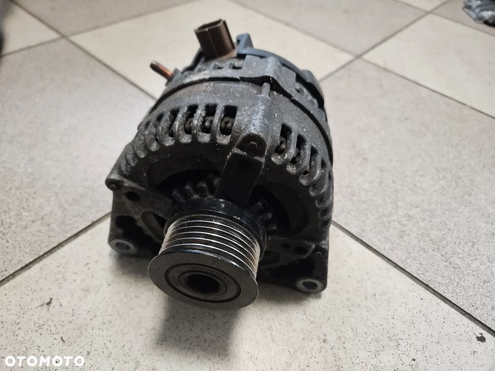 Alternator Ford Focus Mk2 C-Max Kuga 1,6 2,0 TDCI 150A 104210-3523 - 2