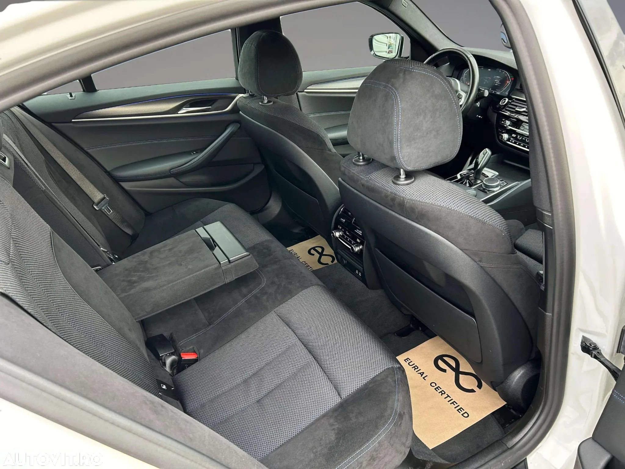 BMW Seria 5 520d AT MHEV - 9