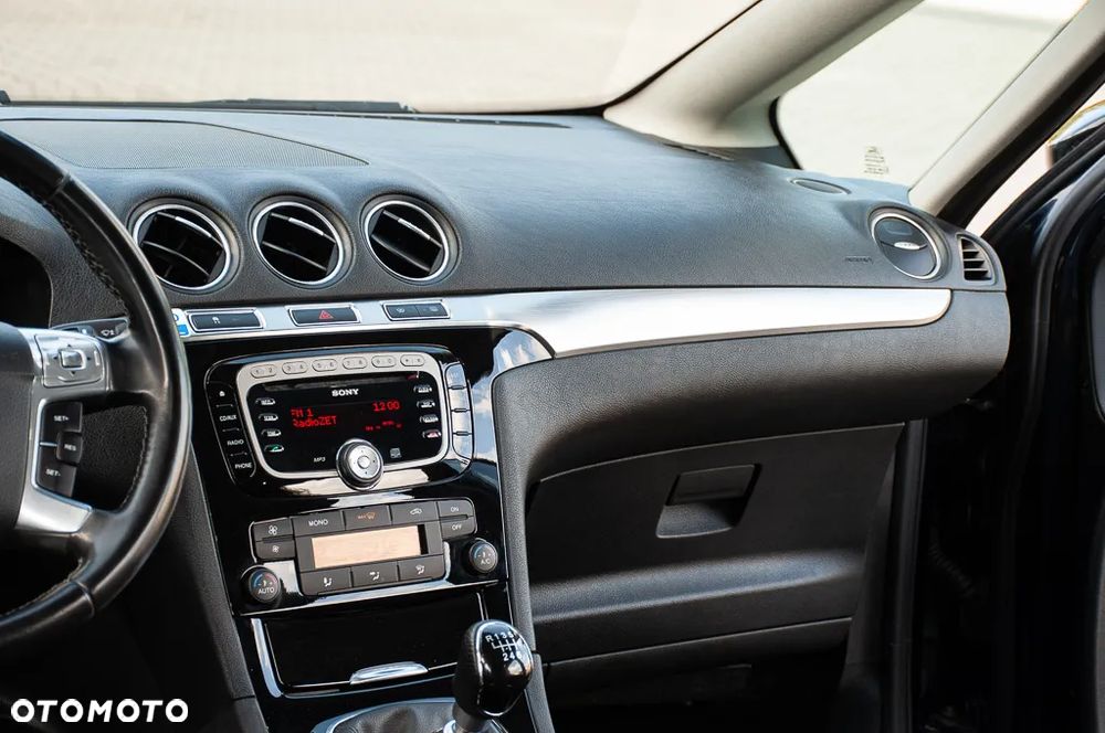 Ford S-Max 2.0 TDCi Titanium - 27