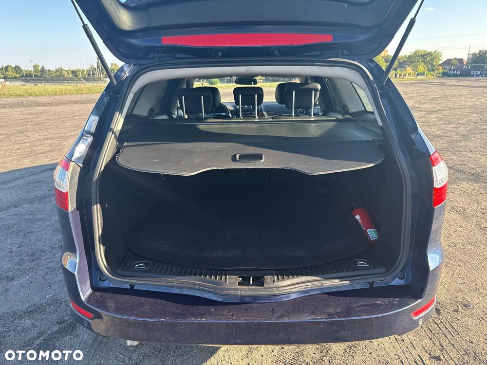 Ford Mondeo 2.0 TDCi Ghia - 6