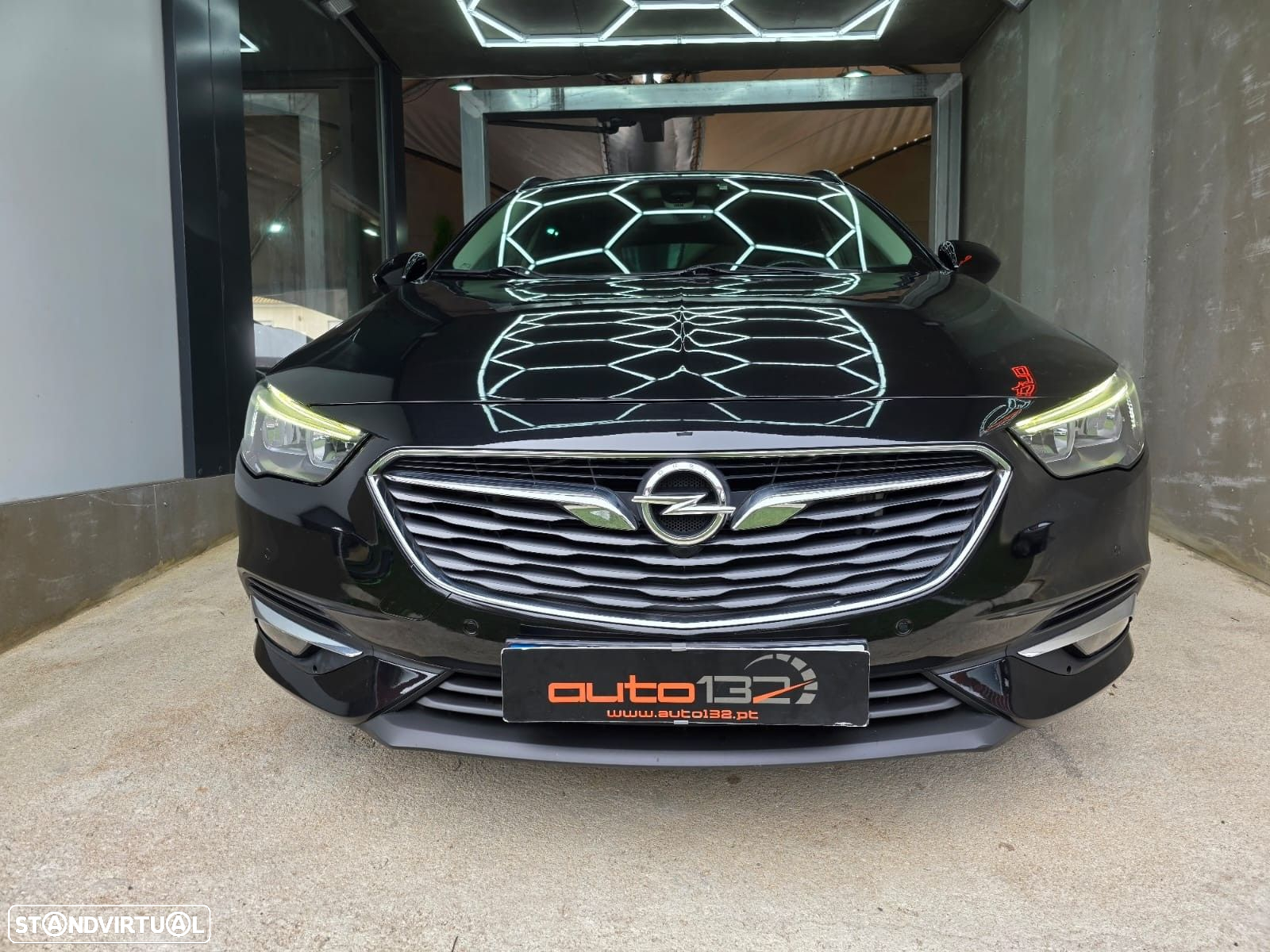 Opel Insignia Sports Tourer 1.6 CDTi Innovation Auto. - 2