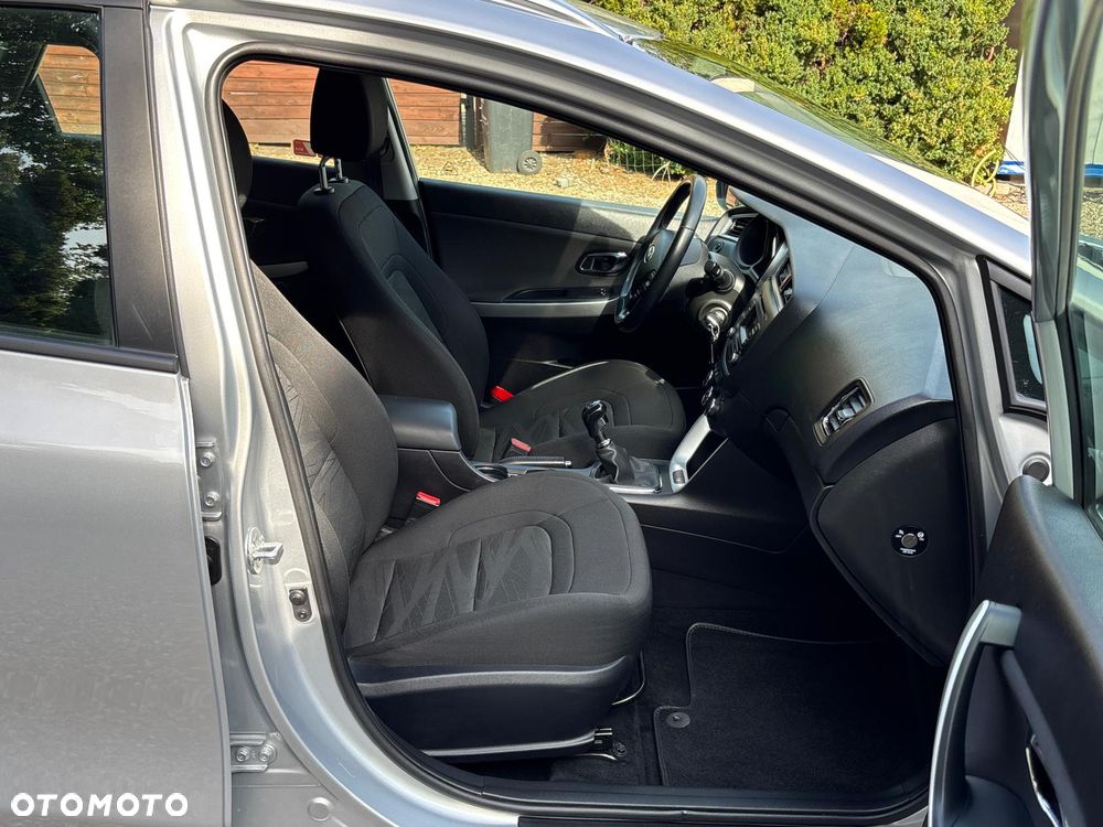 Kia Ceed 1.4 CRDi M - 26