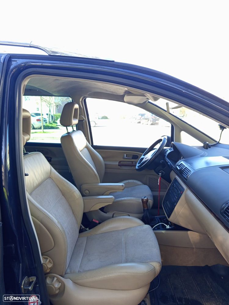 VW Sharan 1.9 TDi Highline ACD - 7