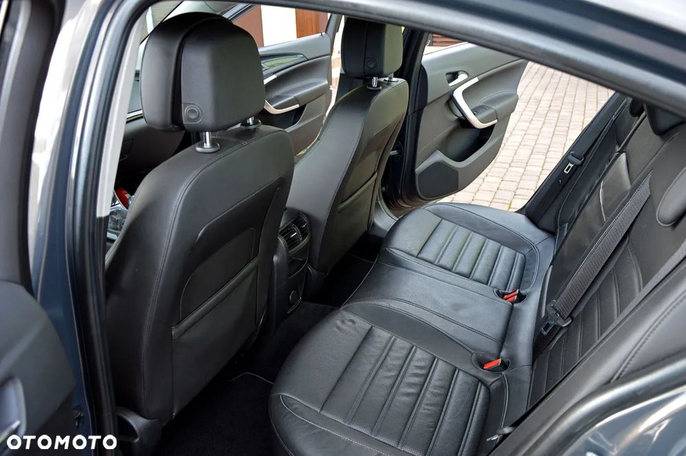 Opel Insignia 2.0 CDTI Cosmo S&S - 20