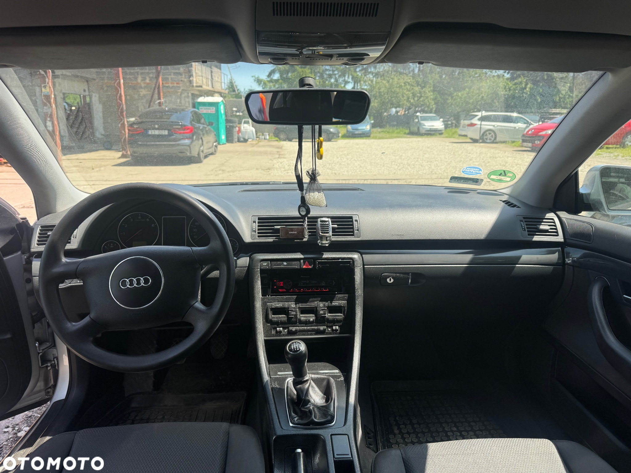 Audi A4 Avant 1.8 - 8