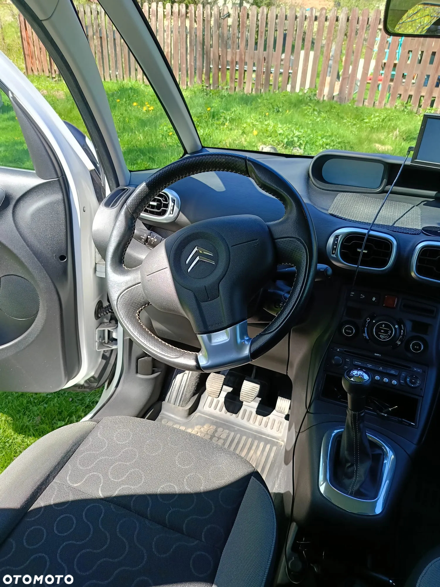 Citroën C3 Picasso 1.6i Exclusive - 18