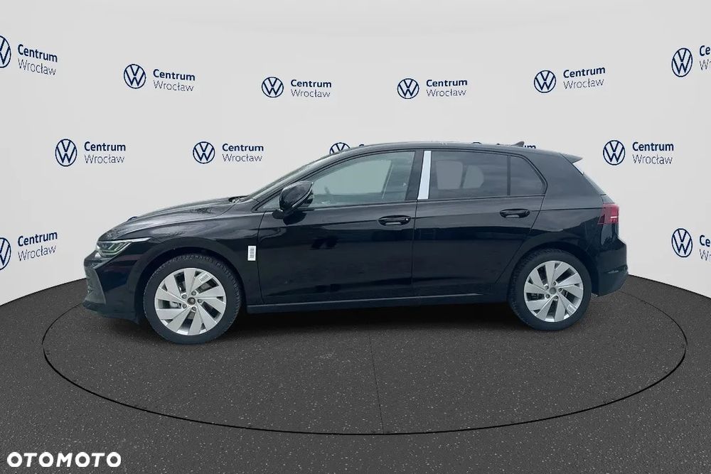 Volkswagen Golf - 8