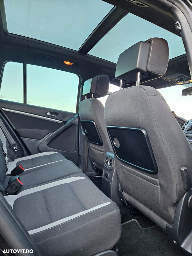 Volkswagen Tiguan 2.0 TDI 4Motion DSG BMT Sport & Style - 16