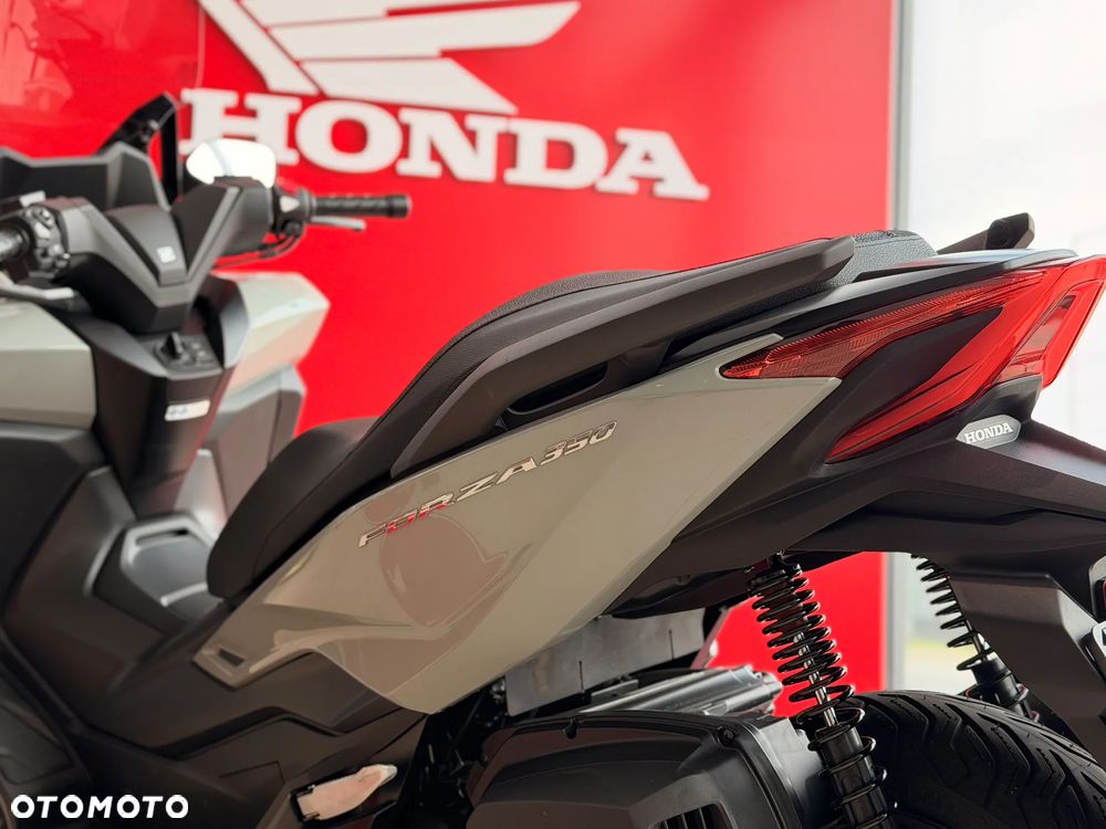Honda NSS - 3
