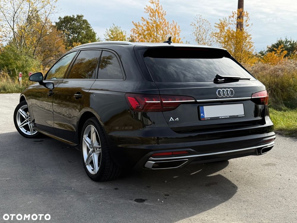 Audi A4 Avant 2023 photo 4