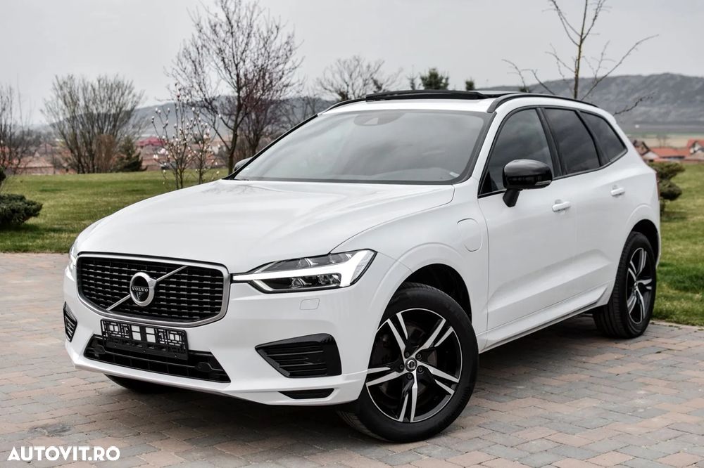Volvo XC 60 T8 Twin Engine AWD R-Design - 3