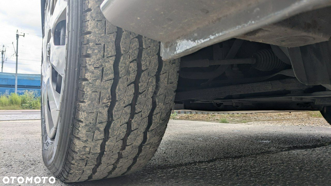 Opel Vivaro - 38