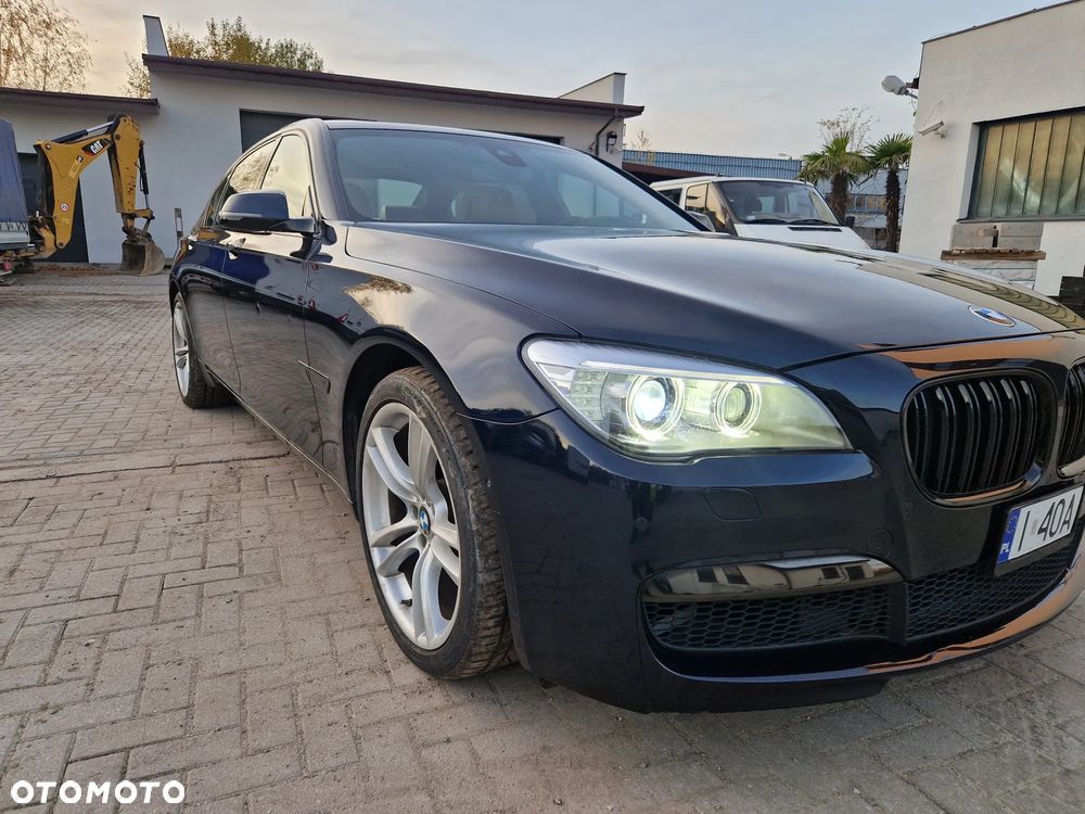 BMW Seria 7 740Li - 2