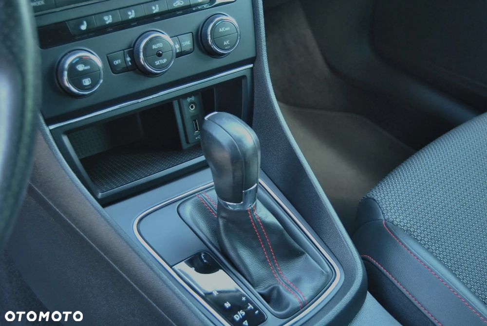 Seat Leon Sportstourer 1.4 TSI ACT Start&Stop DSG FR - 13