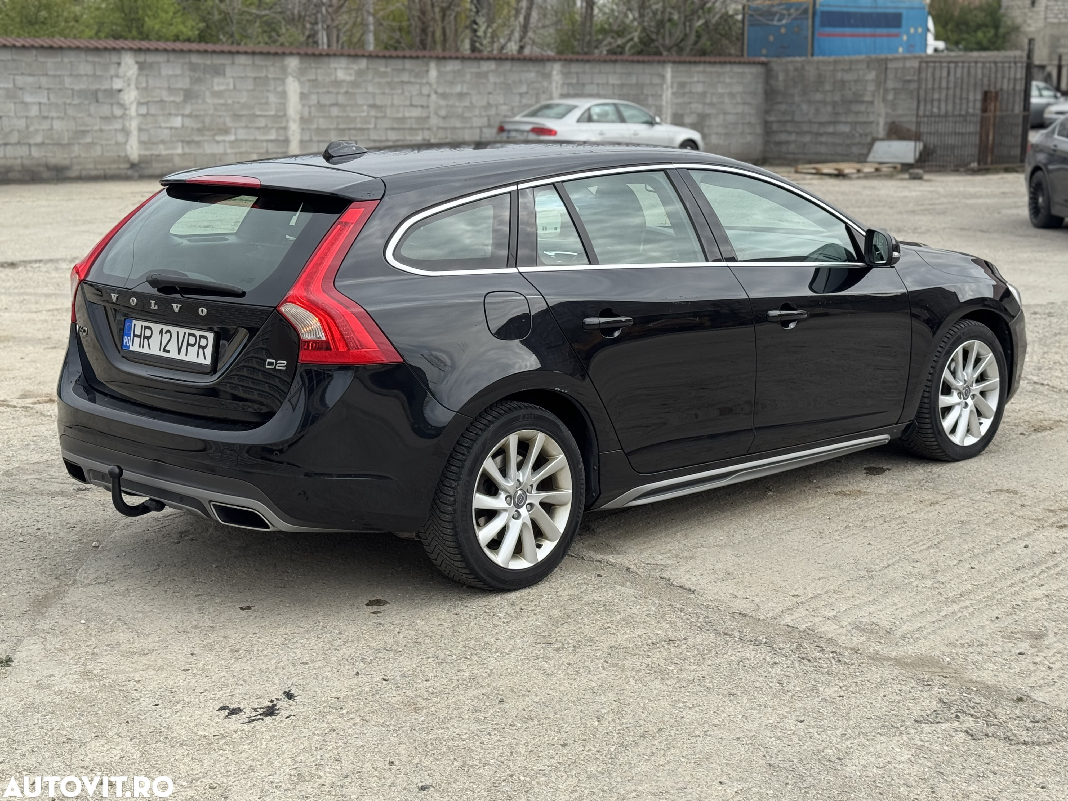 Volvo V60 D2 Start-Stop Summum - 4