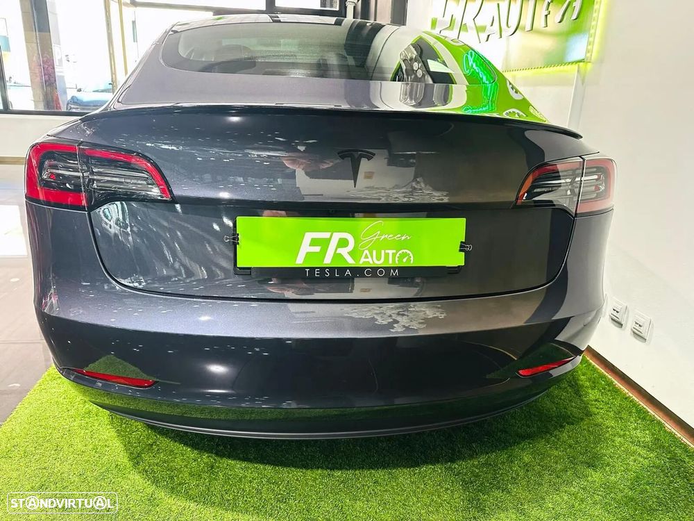 Tesla Model 3 Standard RWD Plus - 12