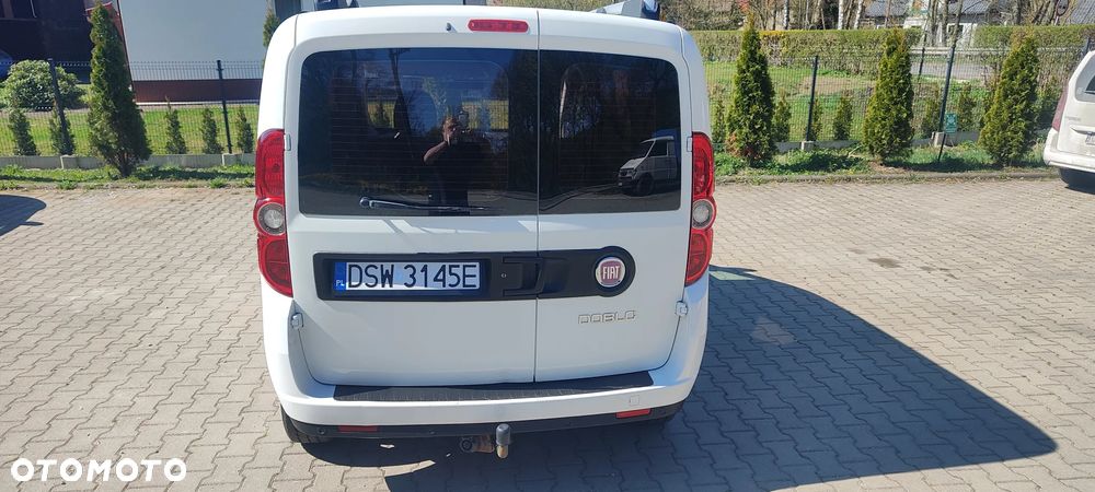Fiat Doblo 2.0 Multijet 16V Emotion - 8