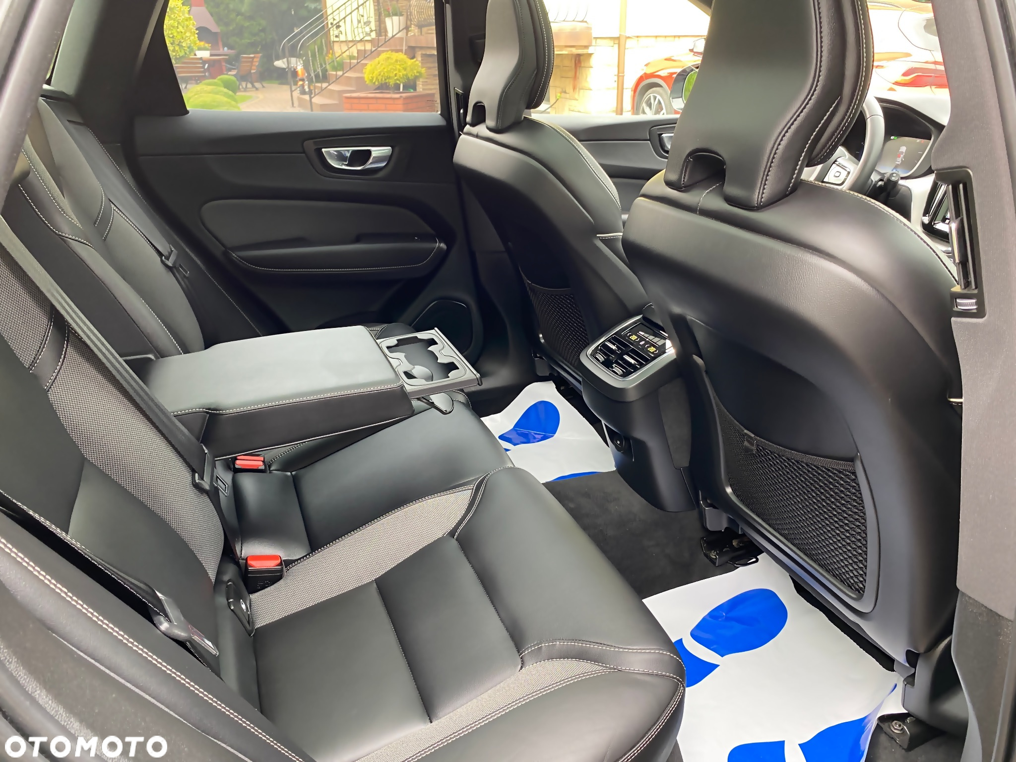 Volvo XC 60 B4 D Geartronic RDesign - 15