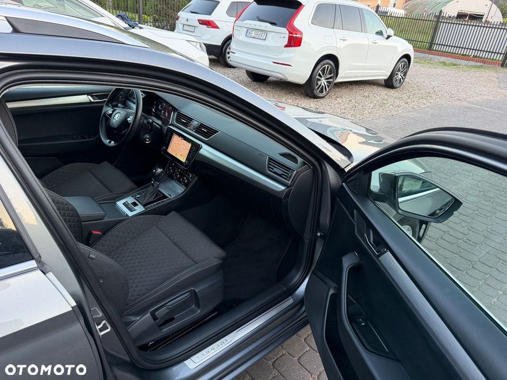 Skoda Superb 2.0 TDI SCR Style DSG - 17
