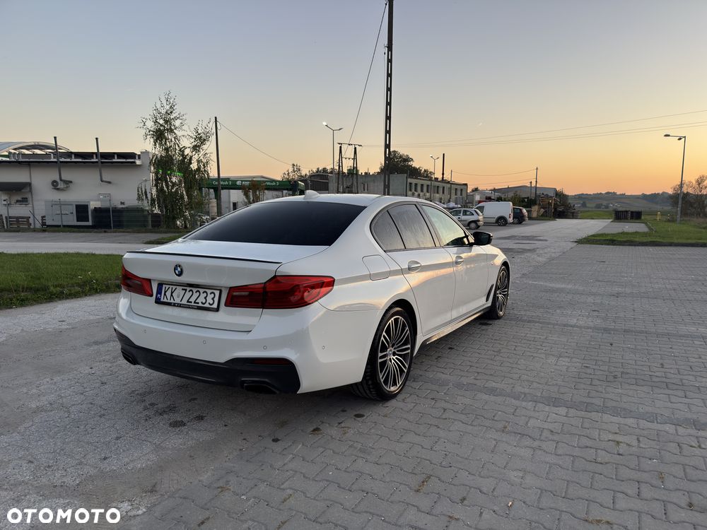 BMW Seria 5 530i xDrive - 5