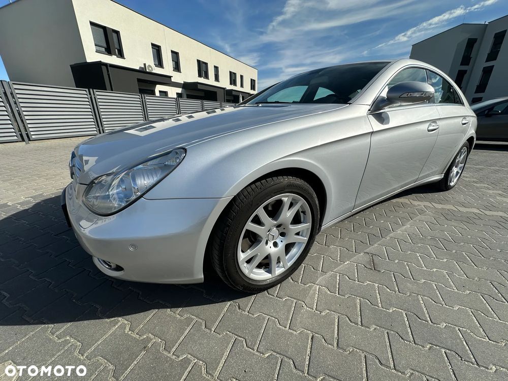 Mercedes-Benz CLS 350 - 23