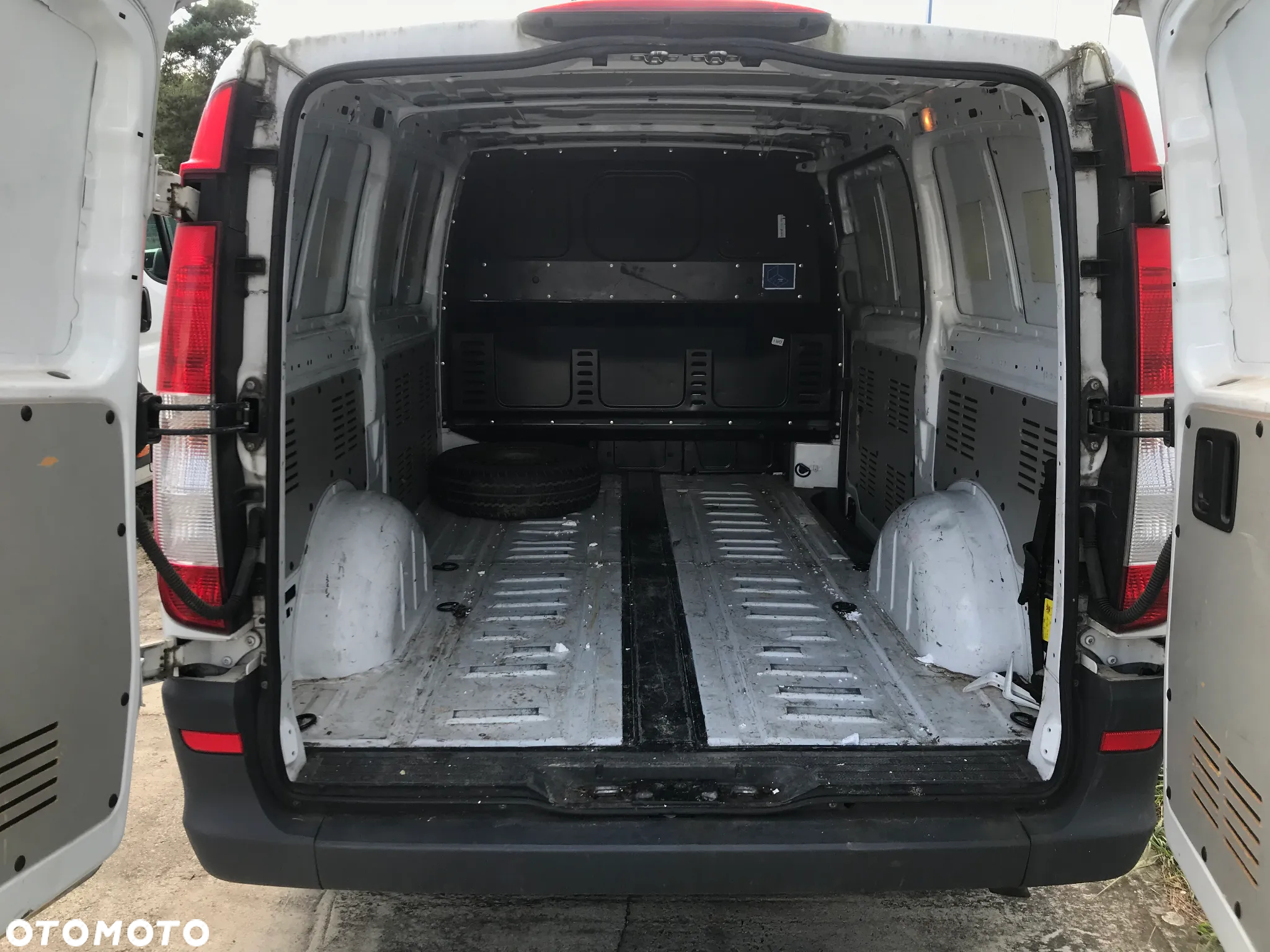 Mercedes-Benz VITO - 5