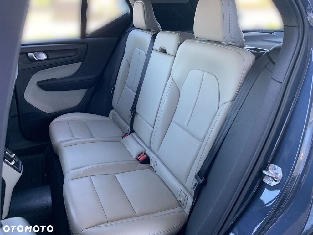 Volvo XC 40 - 12