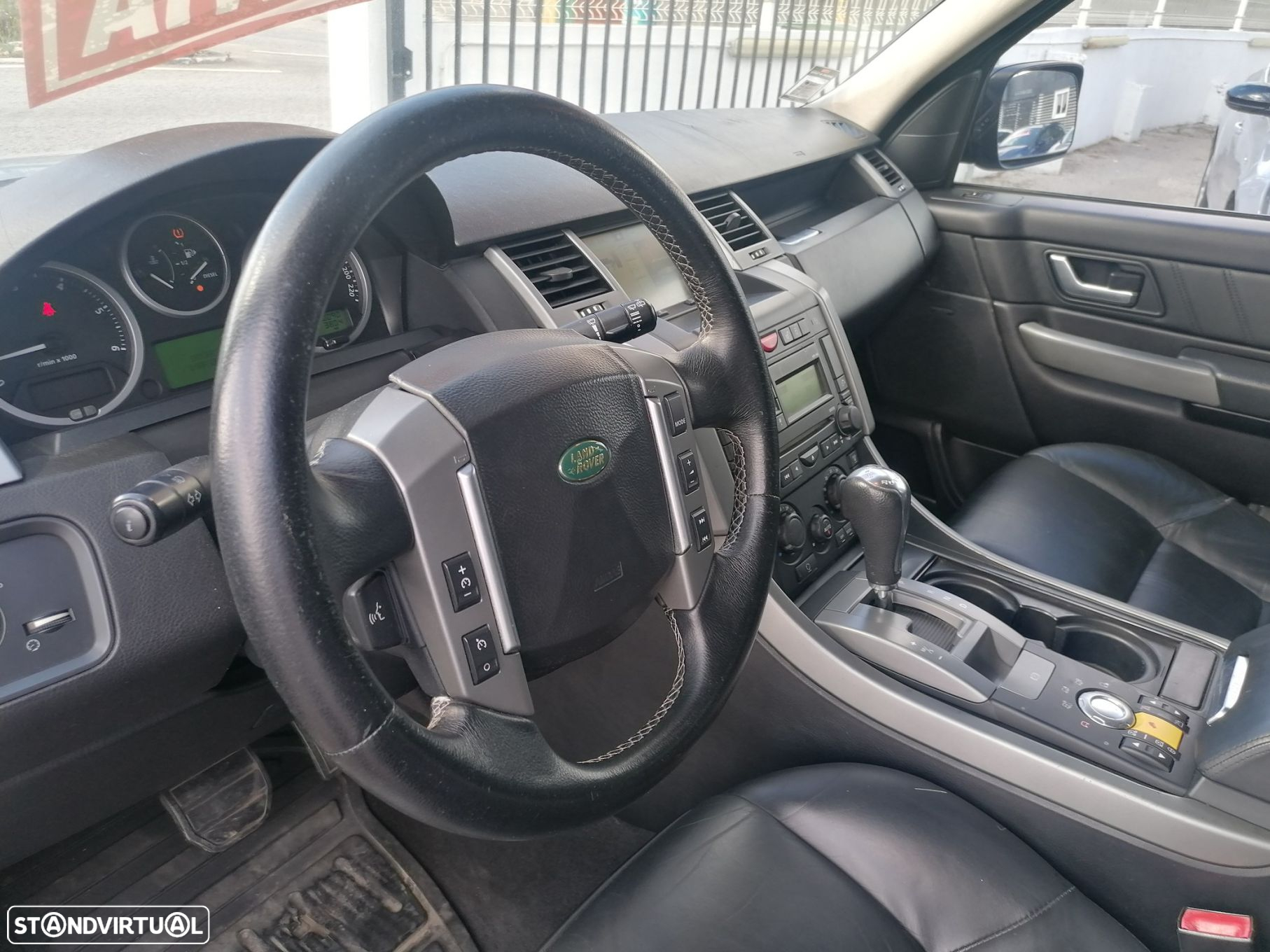 Land Rover Range Rover Sport 2.7 TDV6 HSE - 20