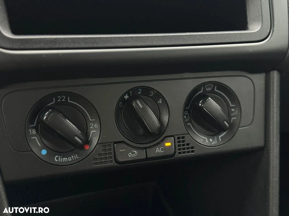 Volkswagen Polo 1.6 TDI Trendline - 38