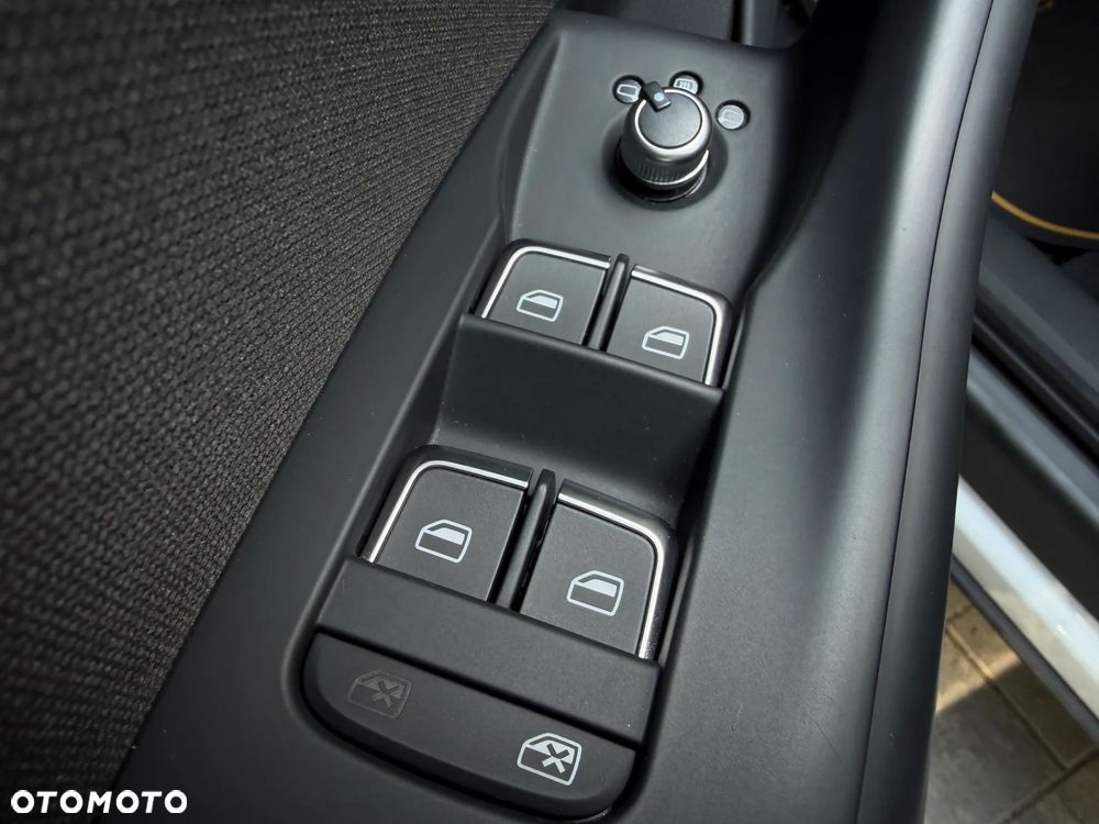 Audi Q3 1.4 TFSI Sport - 24