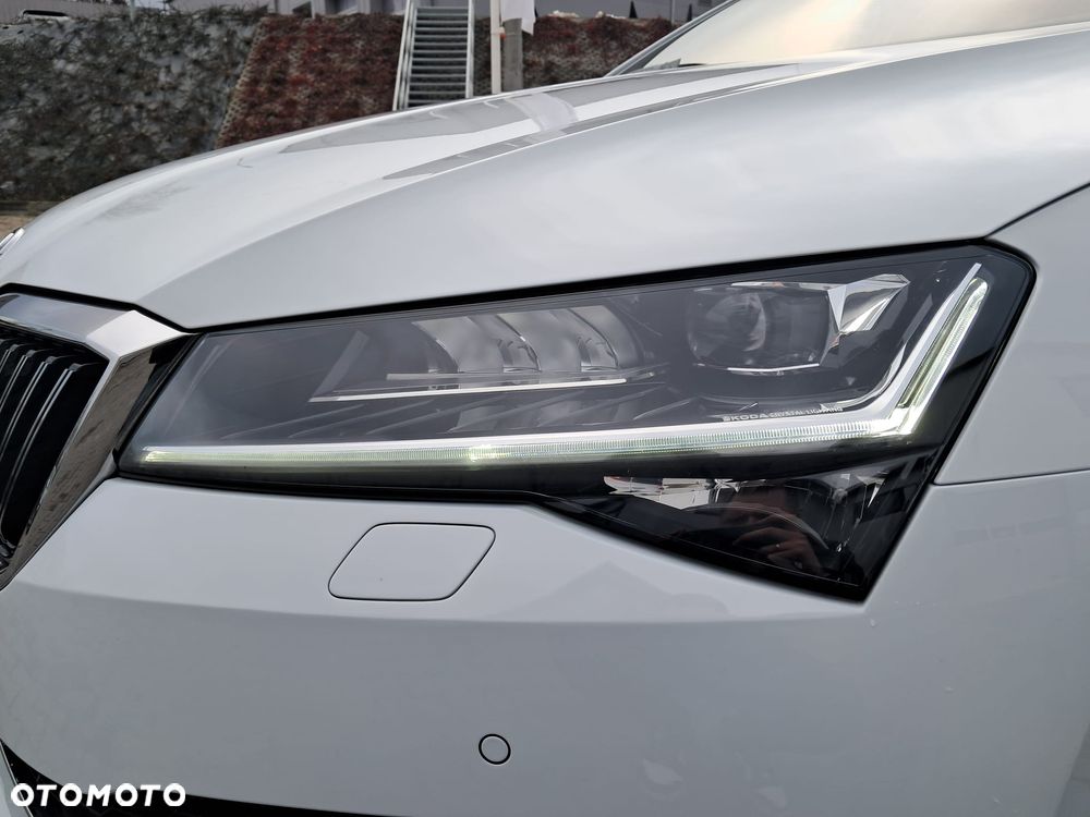 Skoda Superb 2.0 TSI Style DSG - 30