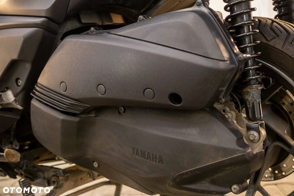 Yamaha X-max - 19