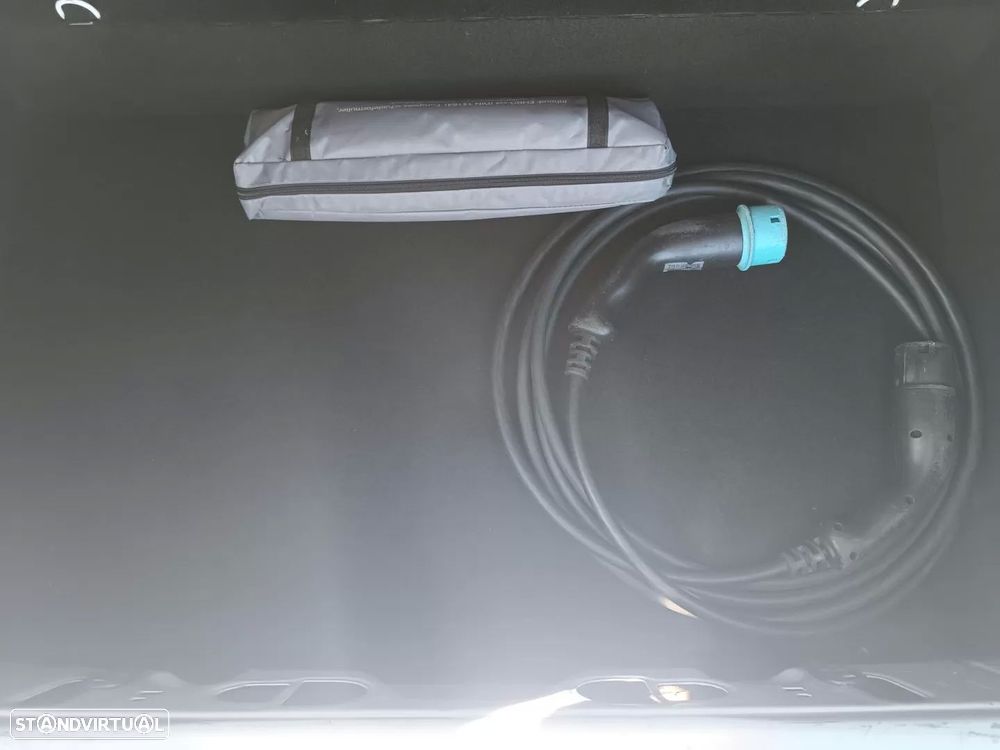 Renault Zoe (s/ Bateria) 41 kwh Life - 13