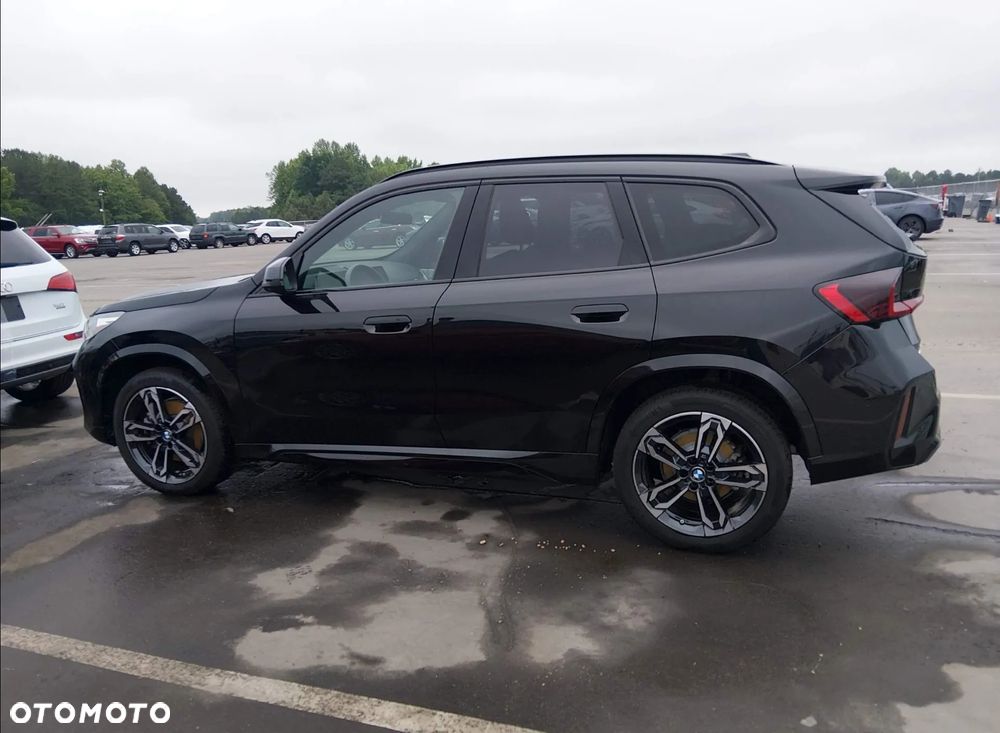 BMW X1 - 4