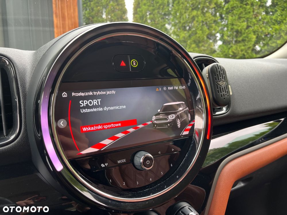 MINI Countryman Cooper D ALL4 Shadow Edition - 32