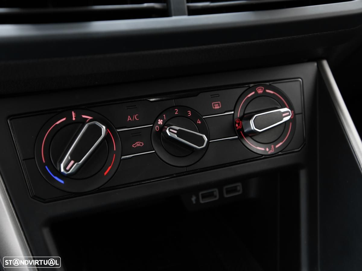 VW Polo 1.0 TGI Confortline - 23
