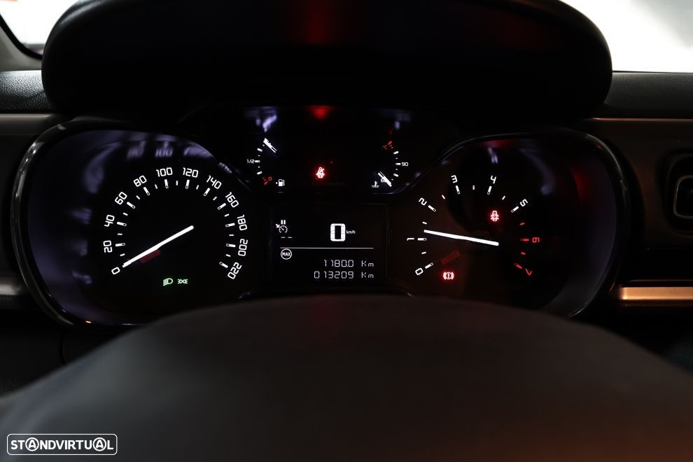 Citroën C3 1.2 PureTech Shine - 14