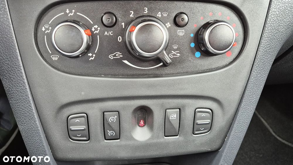 Dacia Sandero Stepway 0.9 TCe Laureate S&S EU6 - 10