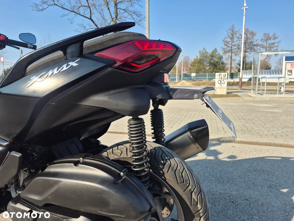 Yamaha X-max - 10